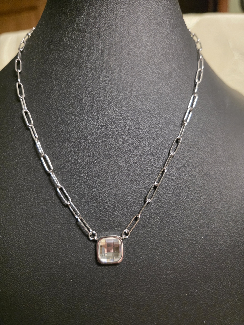 #844 Sterling Silver Faceted Crystal Pendant Necklace - Silver